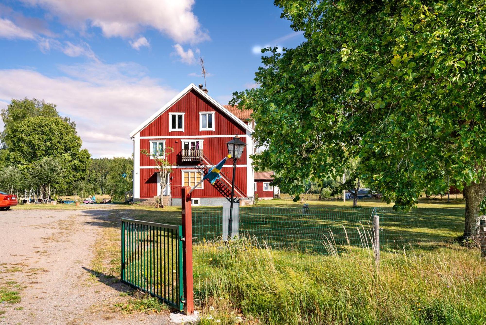 Haesslebogarden Turist & Konferens Hotel Mariannelund Exterior photo