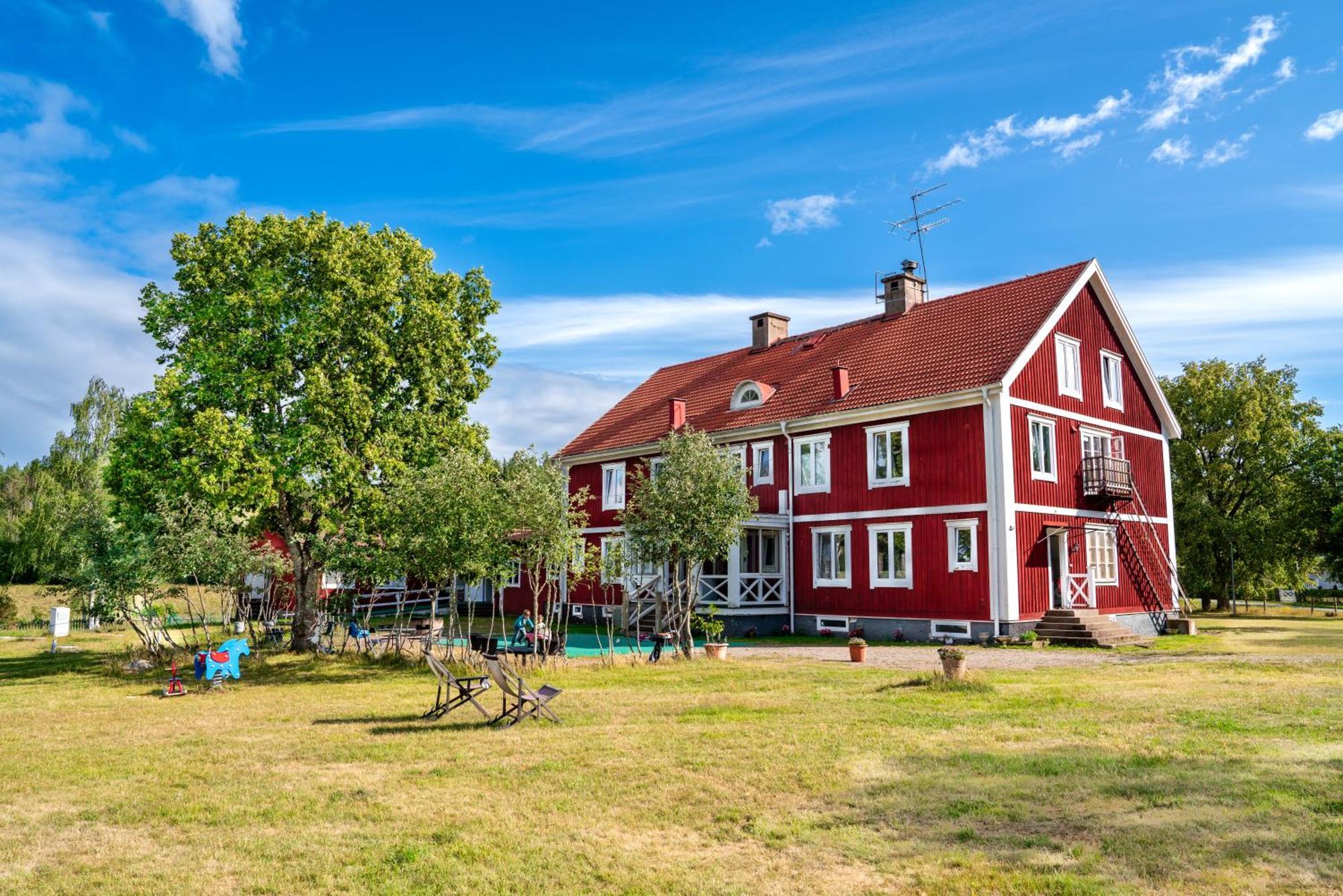 Haesslebogarden Turist & Konferens Hotel Mariannelund Exterior photo